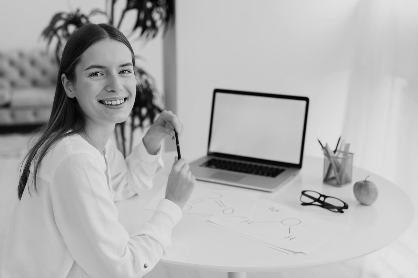 Équipe kalyntheora travaillant en collaboration